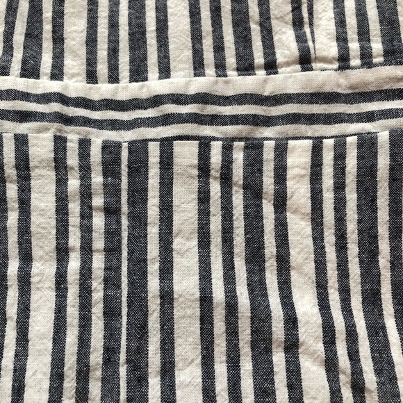 Striped Open Back Romper size Small - Picture 5 of 8